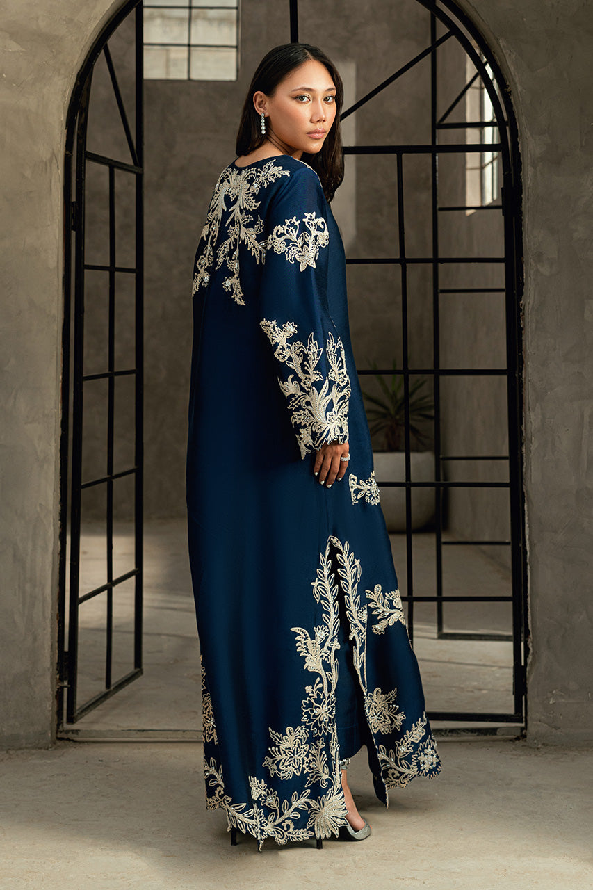 Blue Imperial Grace - Image 3