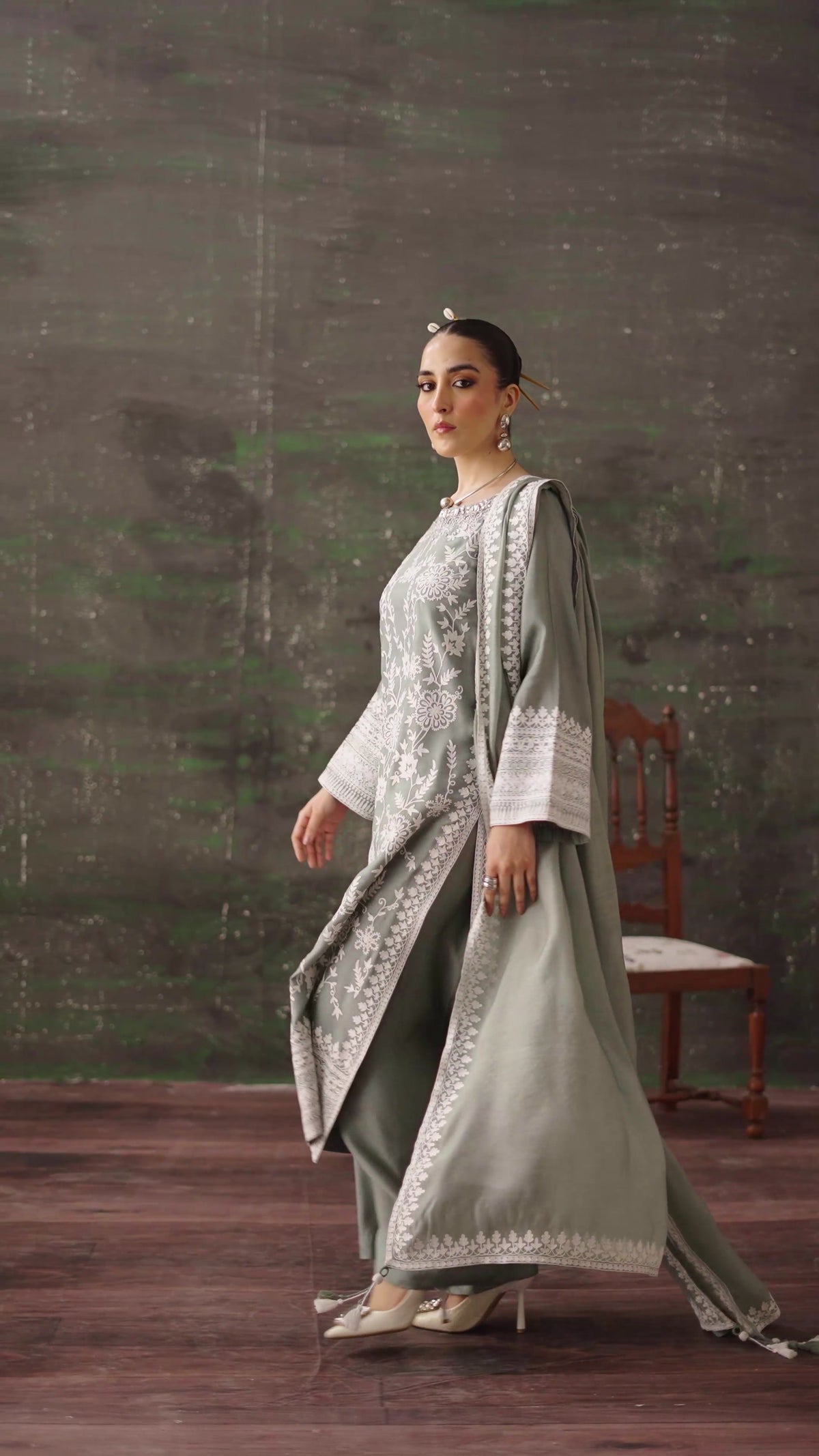 Zeenat - Image 6
