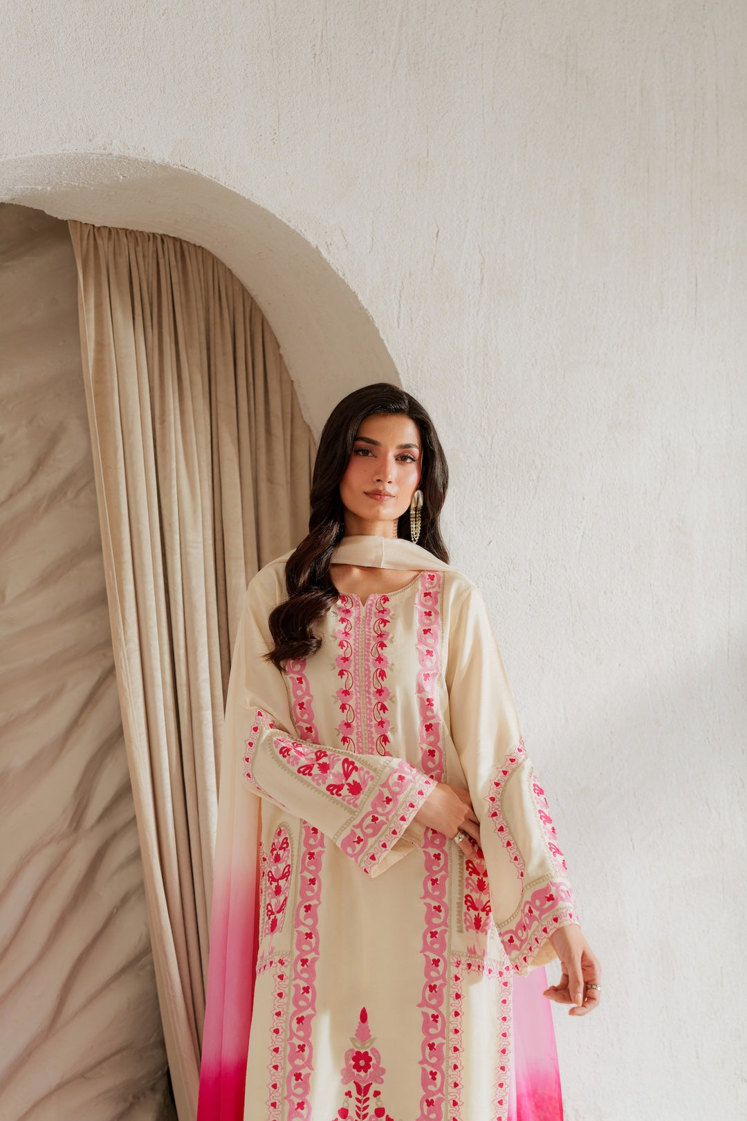 Ivory Rose - Image 5