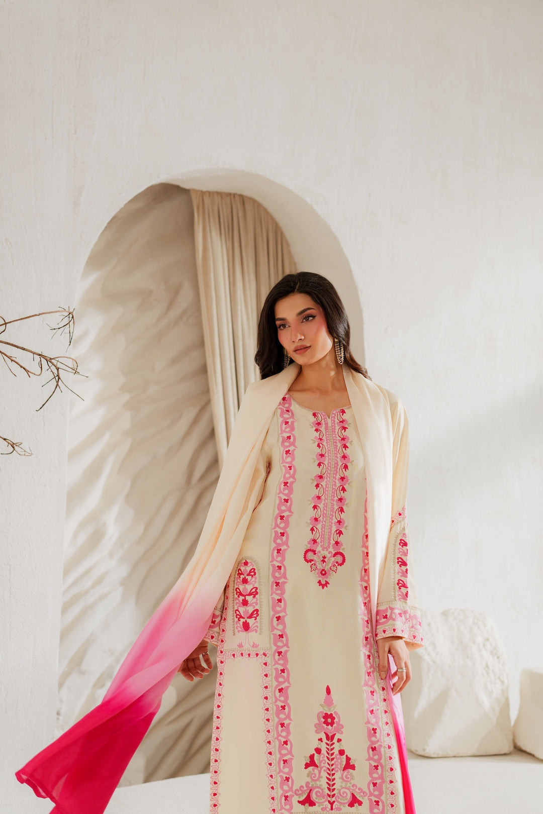 Ivory Rose - Image 6